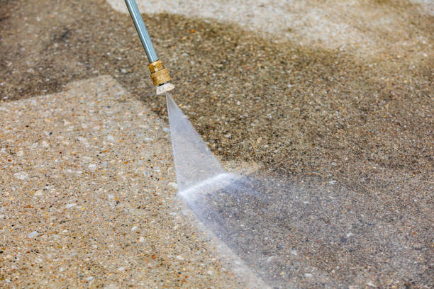 Playground Equipment Cleaning in Hampton Manor, NY